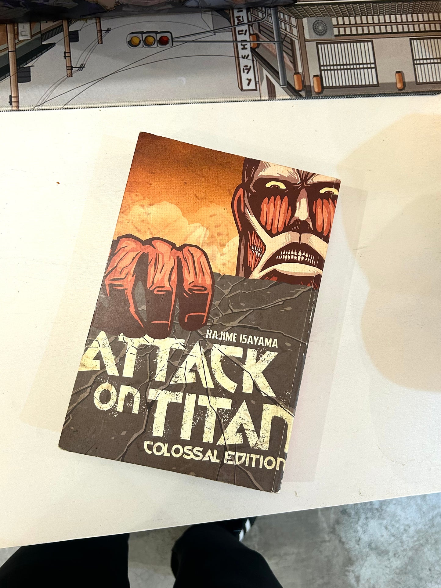 Attack on Titan: Colossal Edition Vol.1 (Inglés)